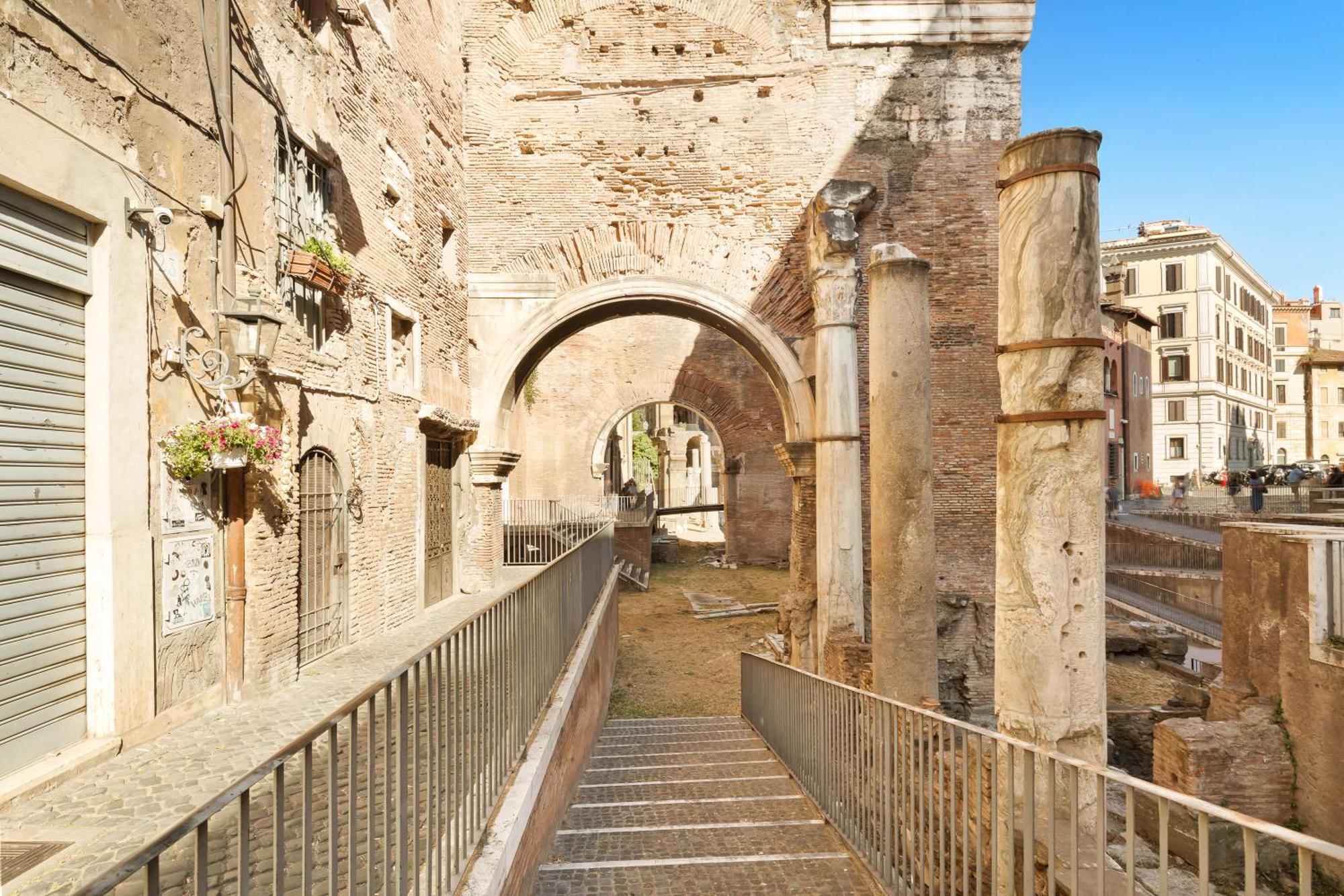 Апартаменти Campitelli 9 - Loft In Ancient Рим Екстер'єр фото